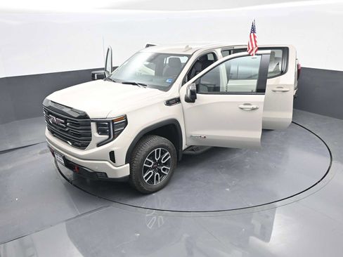 New 2026 GMC Sierra 1500 AT4 w/ AT4 Premium Package AWD/4WD image 41