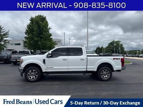 Used 2022 Ford F350 Lariat w/ Lariat Ultimate Package AWD/4WD image 4