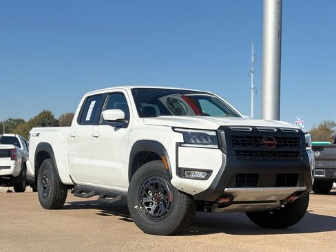 New 2026 Nissan Frontier PRO-4X image 2