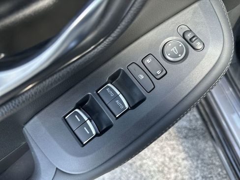Used 2026 Honda HR-V EX-L image 17