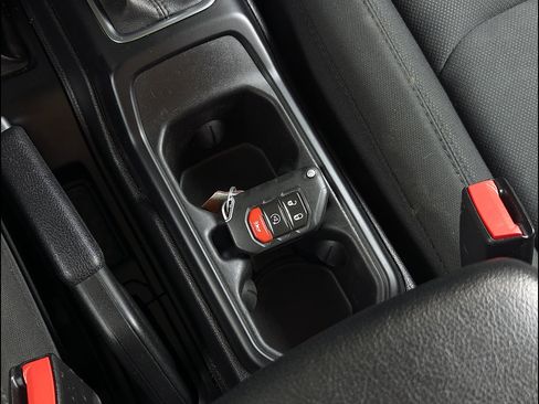 Used 2021 Jeep Wrangler Unlimited Sport AWD/4WD image 35