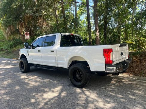 Used 2019 Ford F250 XLT AWD/4WD image 10