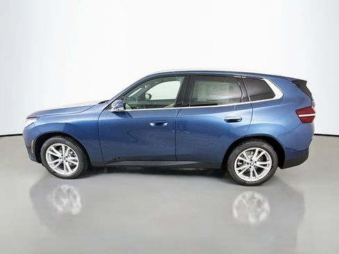 Used 2025 BMW X3 xDrive30i w/ Premium Package image 4