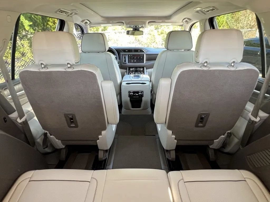 Used 2022 GMC Yukon Denali AWD/4WD image 42