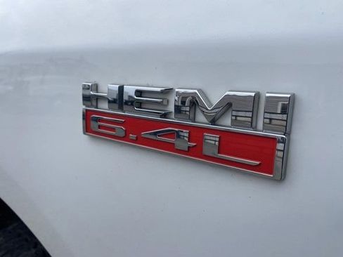 Used 2021 RAM 2500 Tradesman w/ Chrome Appearance Group image 42