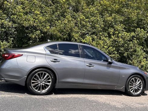 Used 2019 INFINITI Q50 Luxe w/ Essential Package (3.0T Luxe) RWD image 8