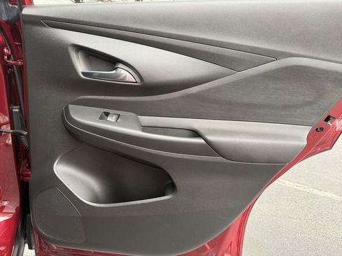 Used 2024 Buick Envista Preferred w/ Convenience I Package image 25