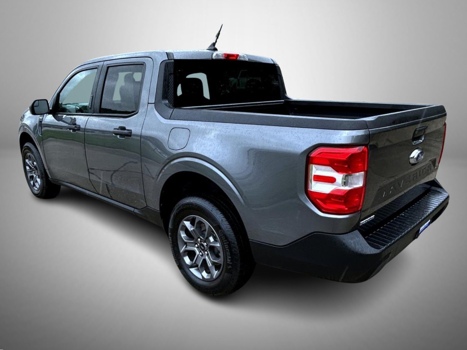 Used 2022 Ford Maverick XLT FWD image 7