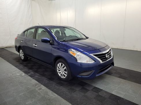 Used 2019 Nissan Versa SV FWD image 13