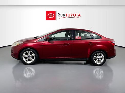 Used 2014 Ford Focus SE w/ SE Winter Package image 7