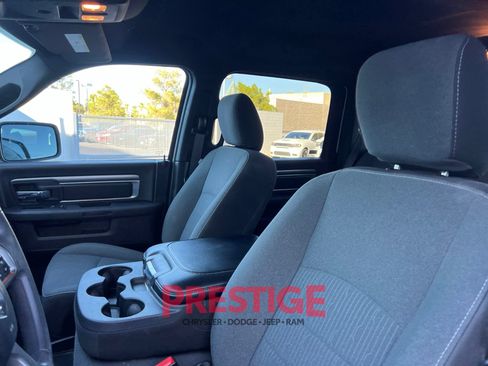 Used 2024 RAM 1500 Classic Warlock RWD image 30