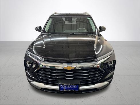 Used 2025 Chevrolet TrailBlazer LT AWD/4WD image 11