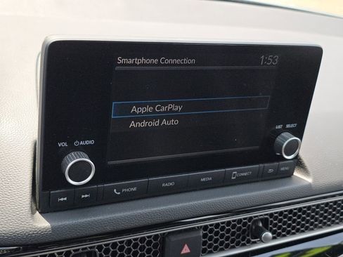 Used 2024 Honda Civic Sport image 3