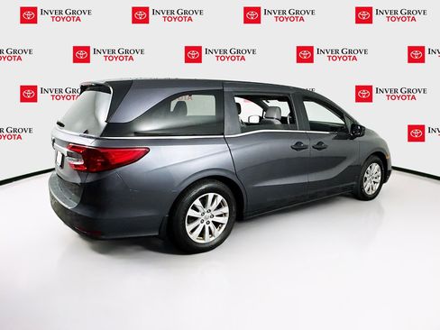 Used 2018 Honda Odyssey LX image 4