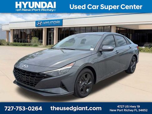 Certified 2023 Hyundai Elantra SEL FWD image 1