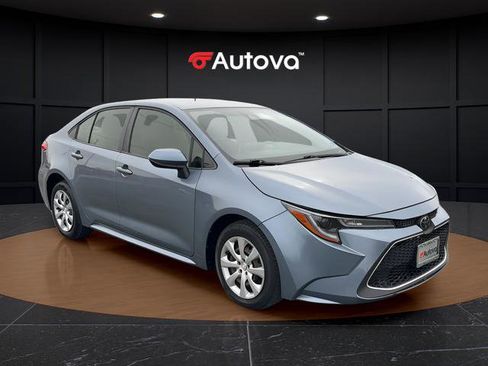 Used 2021 Toyota Corolla LE image 7