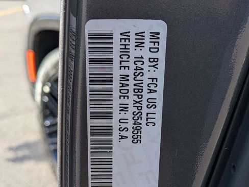 Used 2023 Jeep Wagoneer Series II image 34