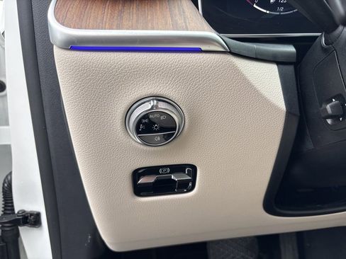 Used 2023 Mercedes-Benz GLC 300 4MATIC image 15