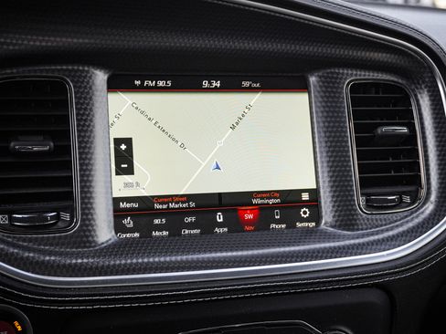 Used 2019 Dodge Charger SRT Hellcat w/ Harman/Kardon Audio Group image 23