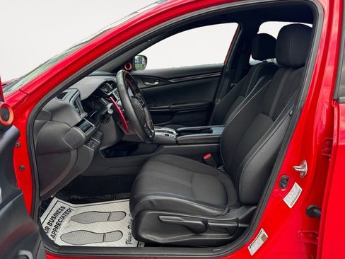 Used 2019 Honda Civic Sport image 12