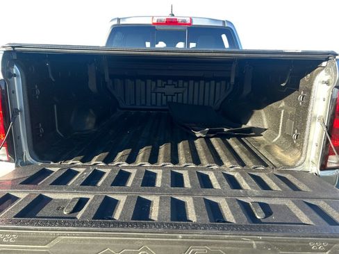 Used 2024 Chevrolet Colorado Trail Boss w/ Technology Package image 26