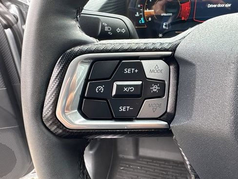 Used 2025 Ford Mustang Coupe RWD image 21