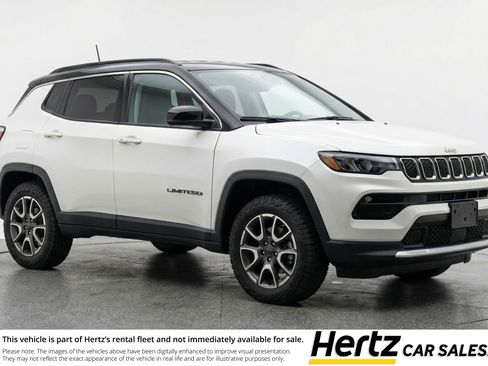 Used 2025 Jeep Compass Trailhawk AWD/4WD image 1