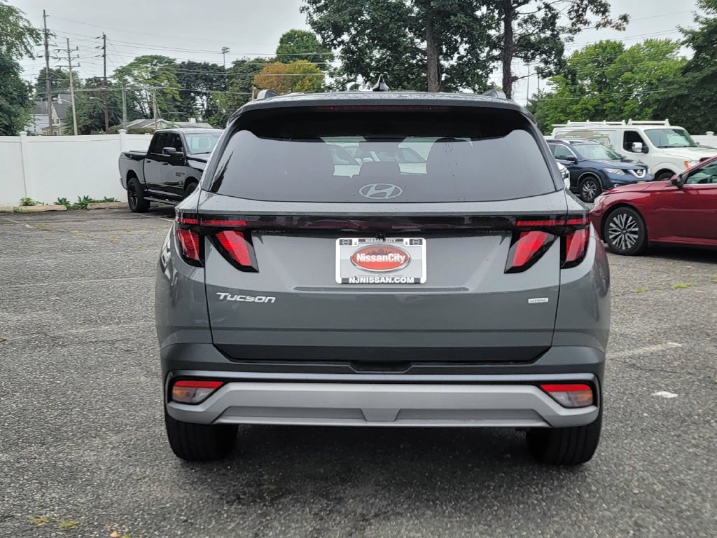 Used 2025 Hyundai Tucson SEL AWD/4WD image 8