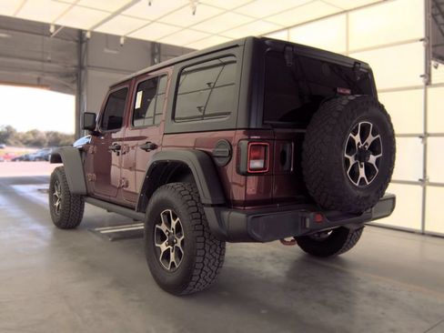 Used 2021 Jeep Wrangler Unlimited Rubicon AWD/4WD image 5