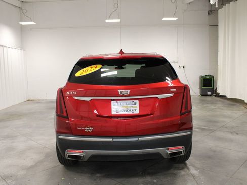 Used 2023 Cadillac XT5 Premium Luxury image 8