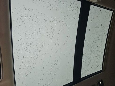 Used 2018 Land Rover Range Rover Supercharged image 19