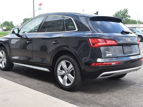 Used 2019 Audi Q5 2.0T Premium Plus w/ Premium Plus Package AWD/4WD image 17