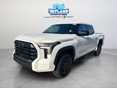 Used 2024 Toyota Tundra SR5 w/ SR5 Premium Package AWD/4WD image 1