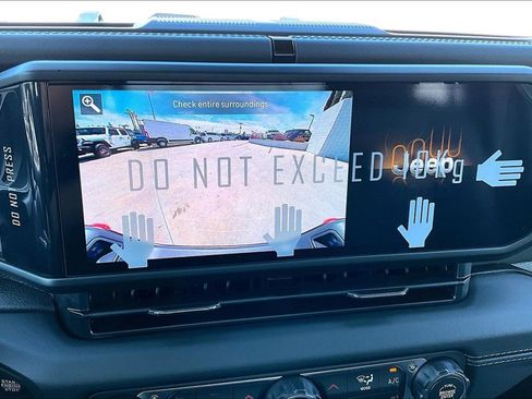 New 2026 Jeep Gladiator Mojave AWD/4WD image 26