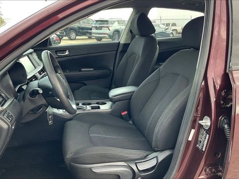 Used 2020 Kia Optima LX FWD image 18