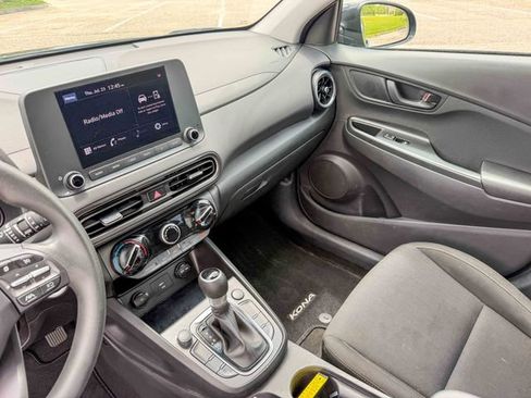 Used 2023 Hyundai Kona SEL FWD image 15