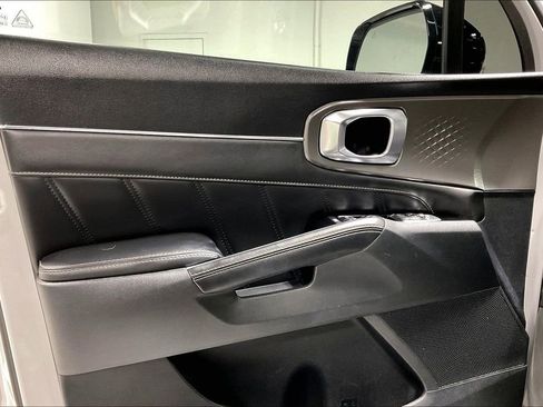 Used 2022 Kia Sorento SX image 21