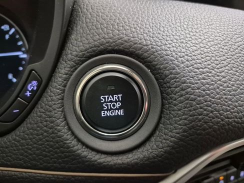 Used 2025 MAZDA CX-90 3.3 Turbo w/ Preferred Package image 17