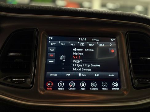 Used 2019 Dodge Challenger SXT w/ Plus Package image 29