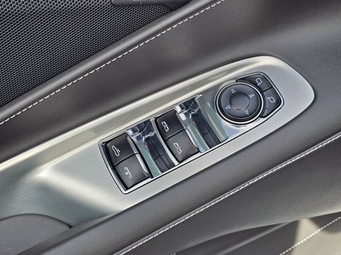 New 2026 Chevrolet Corvette Stingray Convertible w/ 1LT image 19