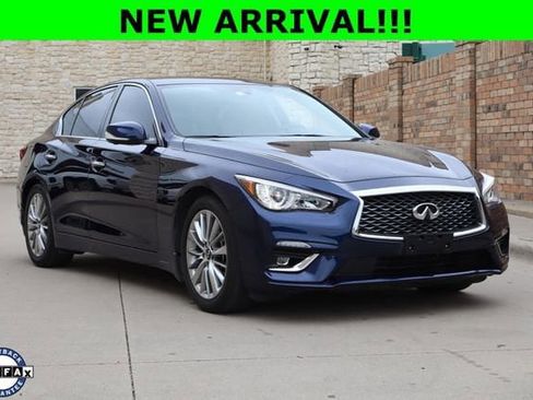 Used 2022 INFINITI Q50 Luxe w/ Cargo Package RWD image 2