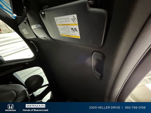 Used 2020 Mercedes-Benz GLC 300 image 27