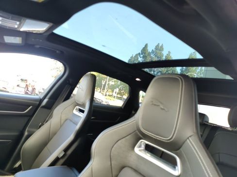 Used 2025 Jaguar F-PACE R-Dynamic S image 8