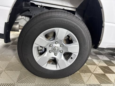Used 2023 RAM 1500 Big Horn AWD/4WD image 28