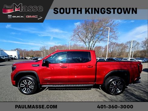 Used 2023 GMC Sierra 1500 AT4 w/ Technology Package AWD/4WD image 3
