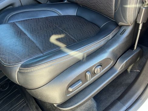 Certified 2023 Chevrolet Traverse High Country w/ LPO, Floor Liner Package image 21