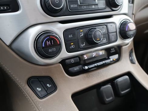 Used 2020 GMC Yukon XL SLT w/ Open Road Package image 19