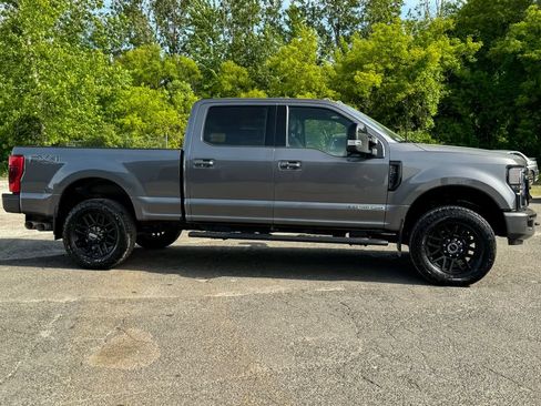 Certified 2022 Ford F350 Lariat w/ Black Appearance Package AWD/4WD image 2