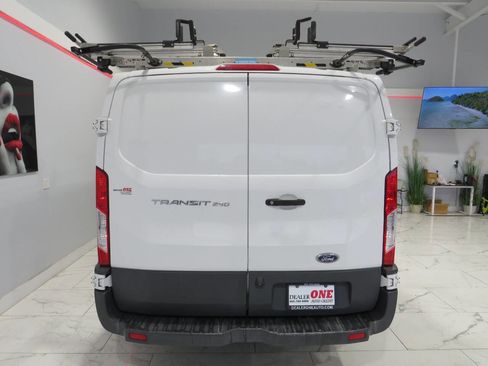 Used 2018 Ford Transit 250 130 Low Roof image 5