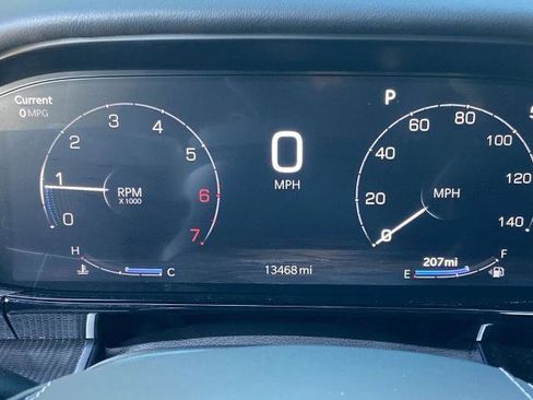 Used 2024 Jeep Grand Wagoneer Series II w/ Quick Order Packagew 28T image 7